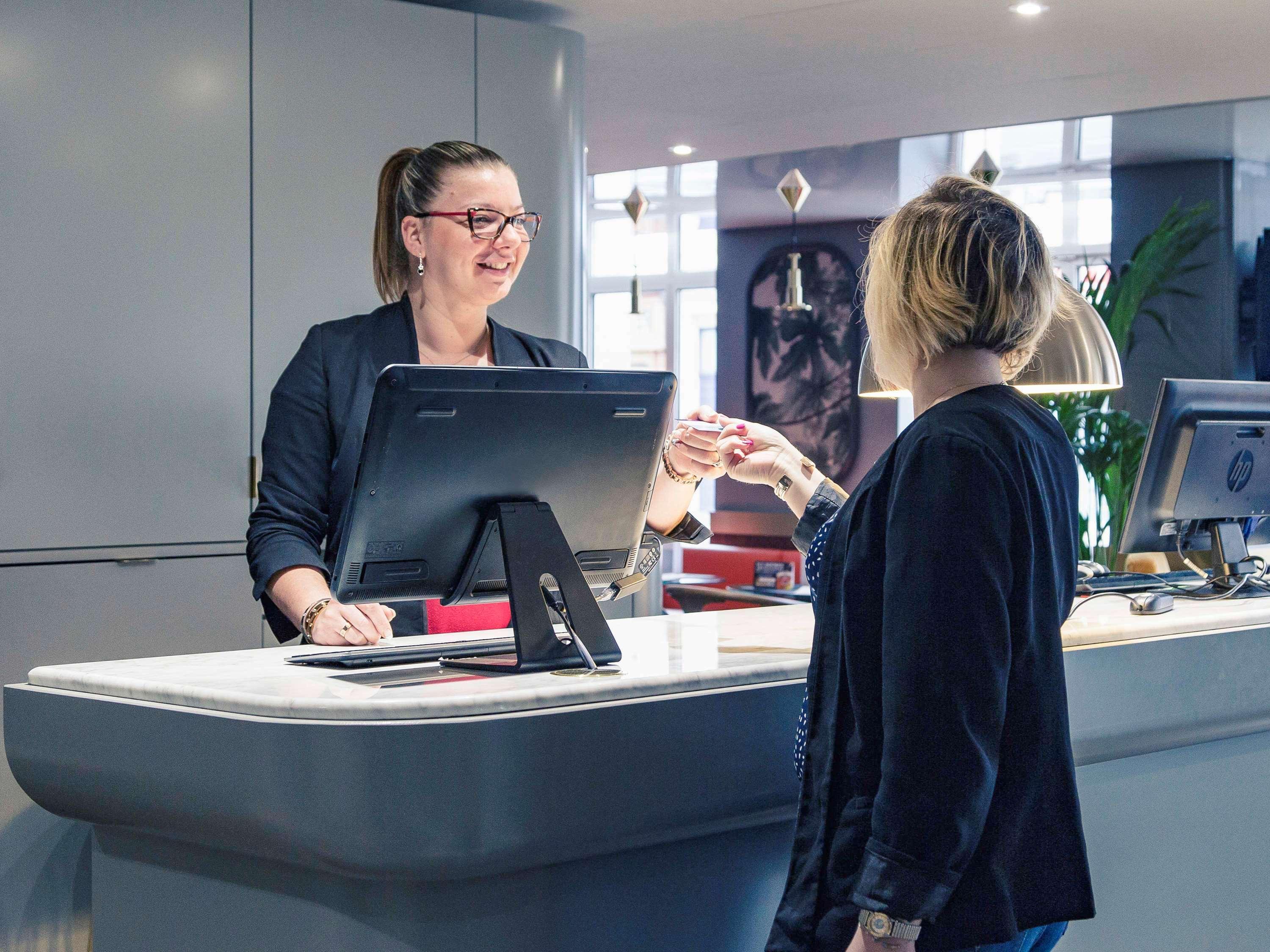 Mercure Nancy Centre Place Stanislas Экстерьер фото